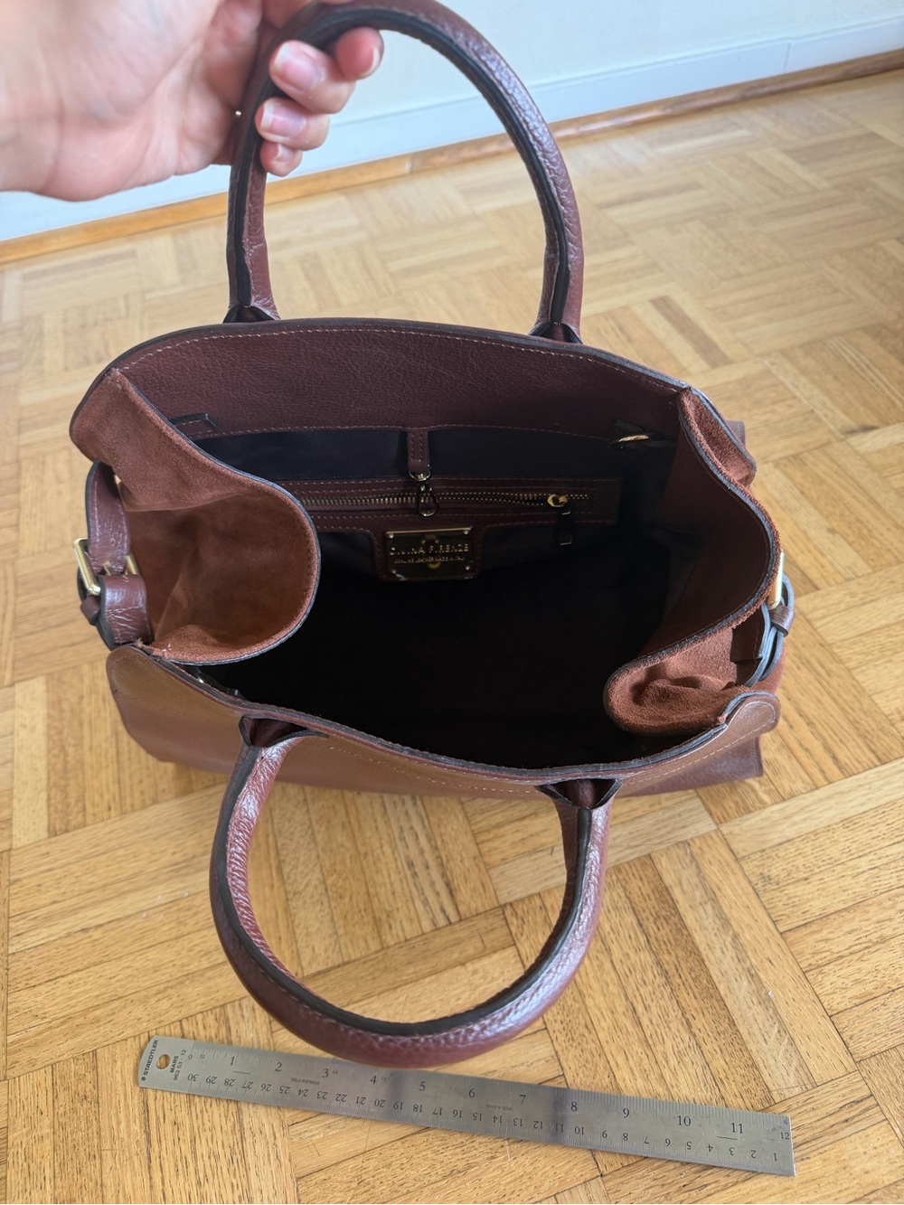 100% Genuine leather bag - Picture 7 of 9